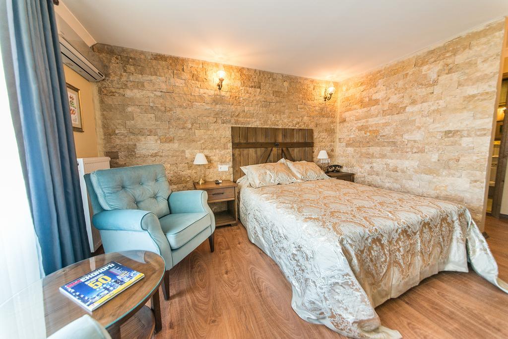 Edahan Hotel بيغا الغرفة الصورة