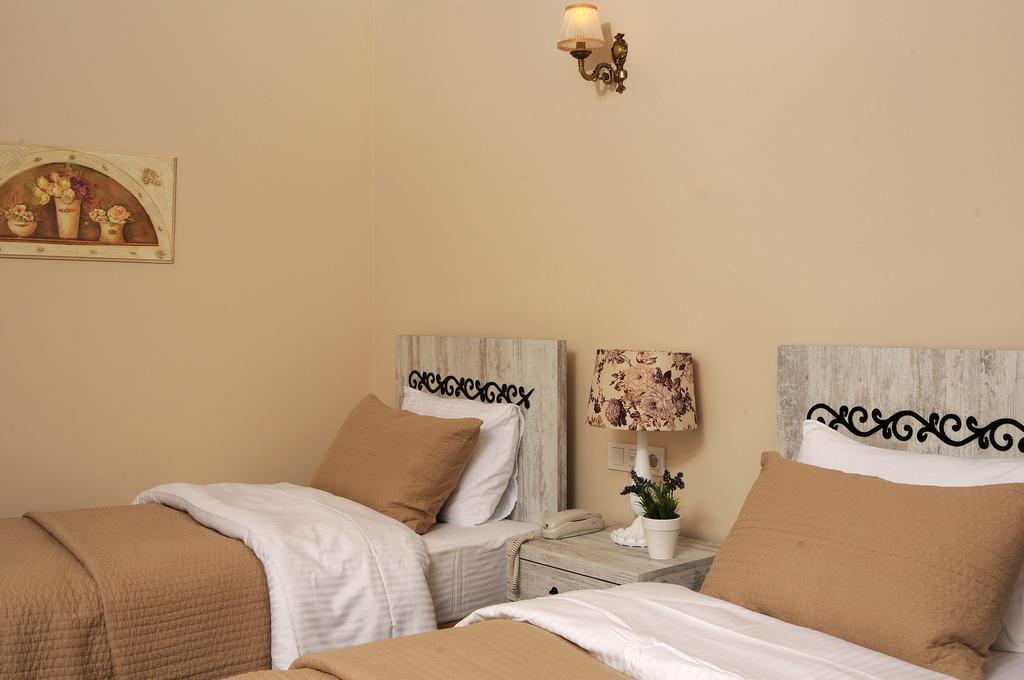 Edahan Hotel بيغا الغرفة الصورة