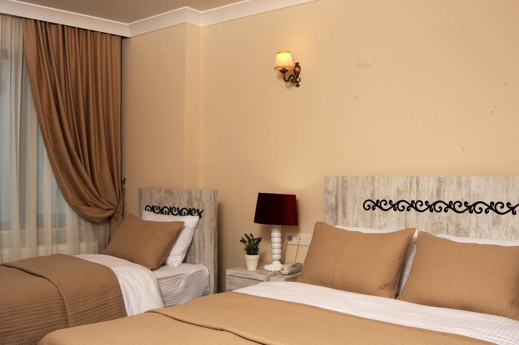 Edahan Hotel بيغا الغرفة الصورة